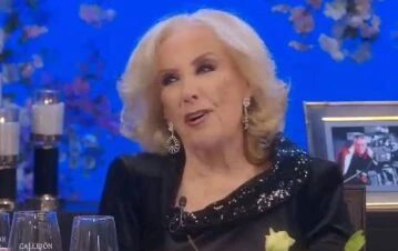 Quién es el famoso que buscó seducir a Mirtha Legrand en vivo: “Despertás deseos”