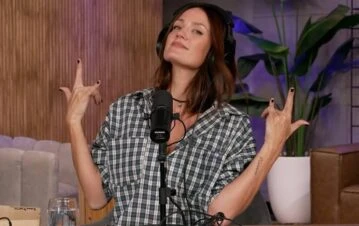 Paula Chaves se tatuó en vivo a dos personas muy importantes de su vida: quiénes son y qué significan