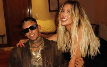 L-Gante reveló cuántos millones cuesta la minibag de Wanda Nara y súper collar que usó en Mallorca