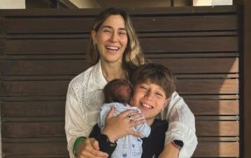 Las fotos de las primeras vacaciones de Jimena Barón con su bebé Arturo de 5 semanas