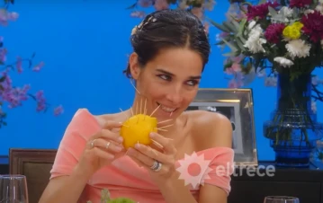 El extraño regalo que un invitado le hizo a Juana Viale y la sorprendió por completo