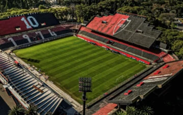 Construyendo pasión: el "Coloso Marcelo Bielsa" de Newells, la cancha que espera recibir alguna vez a Lionel Messi