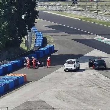 EL EQUIPO DE RESCATISTAS TRABAJANDO PARA SACAR A COLAPINTO.