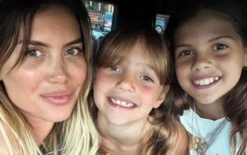 Wanda Nara volvió a Argentina y tuvo que llevar a sus dos hijas al médico: que les pasó