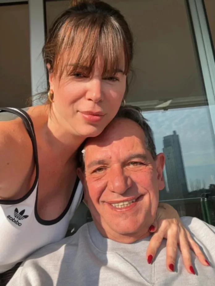 ADEMAS DE CONFIRMAR SU EMBARAZO, MARIANELA MIRRA DIO A CONOCER LA PRIMERA FOTO SUYA CON ALPEROVICH. ELLA TIENE 41 Y EL 70 Y ESTA CONDENADO POR ABUSO SEXUAL.