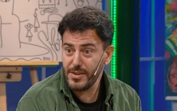 Martín Garabal fue escrachado haciendo abuso de su fama para colarse en un restó