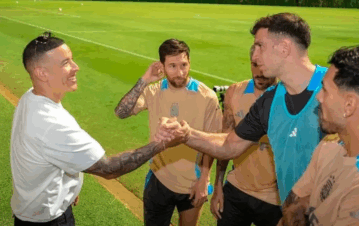 Las fotos del encuentro privado de Daddy Yankee con la Selección Argentina en Puerto Rico