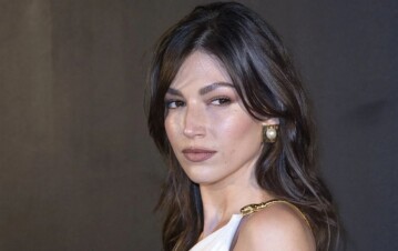 Escándalo en el edificio de Úrsula Corberó: la actriz explotó y apuntó contra un vecino