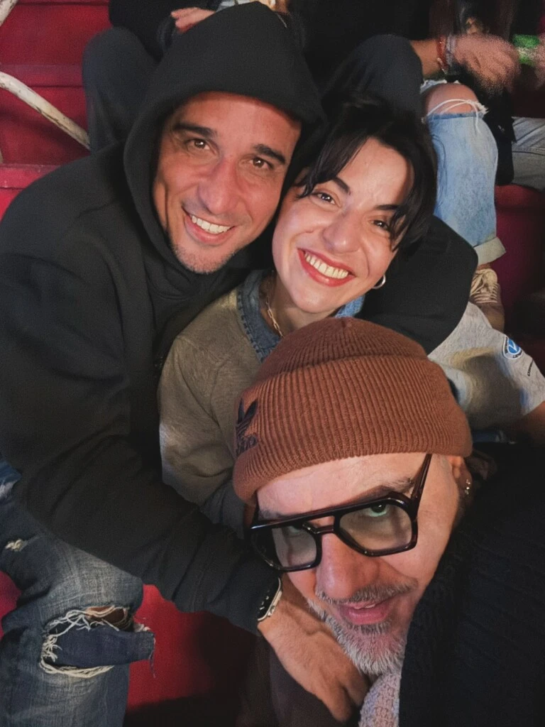 LA FELICIDAD DE "LA GIANINNITA" AL LADO DE GUIDO "EL IMPRENTERO"