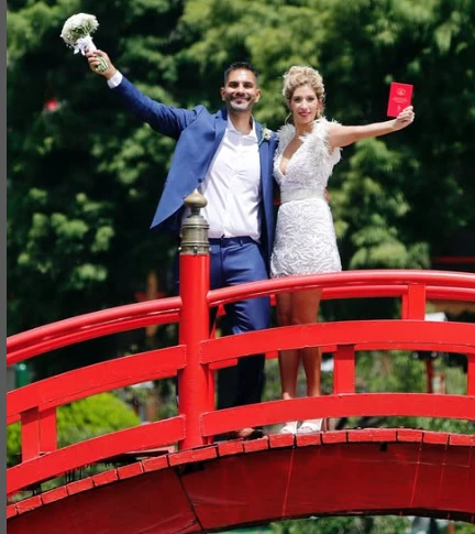 MERCEDES "MECHA" MORA Y JORGE MOURE, EL DIA QUE SE CASARON.