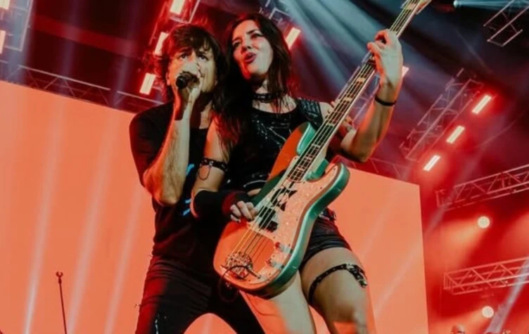 CIRO MARTÍNEZ Y LULI BASS (INSTAGRAM @CIROYLOSPERSASOFICIAL)