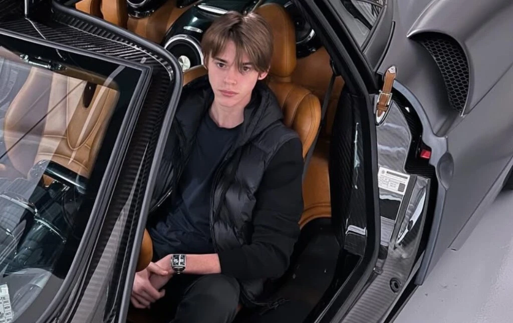 FELIPE FORT (INSTAGRAM)