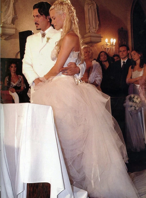 NICOLE Y NACHO SE TERMINARON CASANDO. EL FUE SU PRIMER MARIDO.