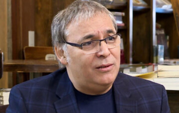 Quién es la esposa de Gabriel Rolón, el psicólogo más elegido por los famosos: su increíble historia de amor