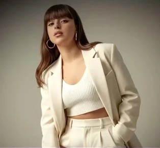 CANCHERA, CANDELARIA LUCE UN TRAJECITO SENSUAL.