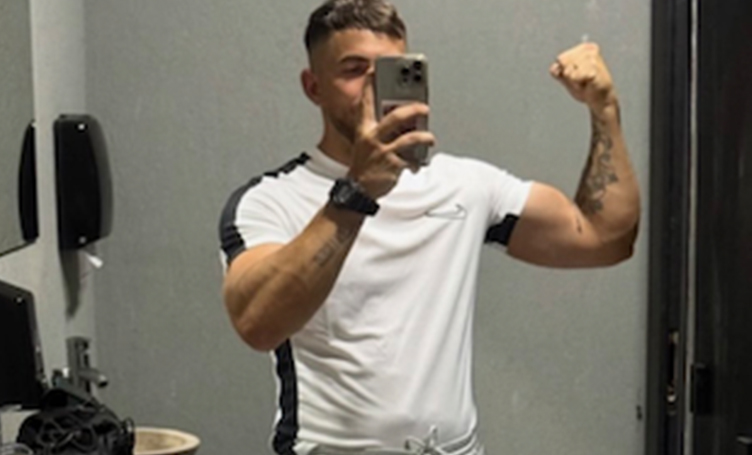 El rey de la música de novio con una número uno que festejó estar limpio de drogas: "Un año sin fumar Marihuana"