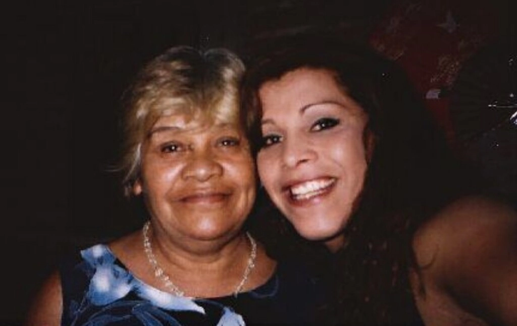 Pequeña Pe con Gladys, su mamá. (Foto: Archivo Paparazzi)