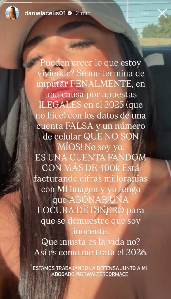 PESTAÑELA CONTO LO MAL QUE LO ESTA PASANDO.