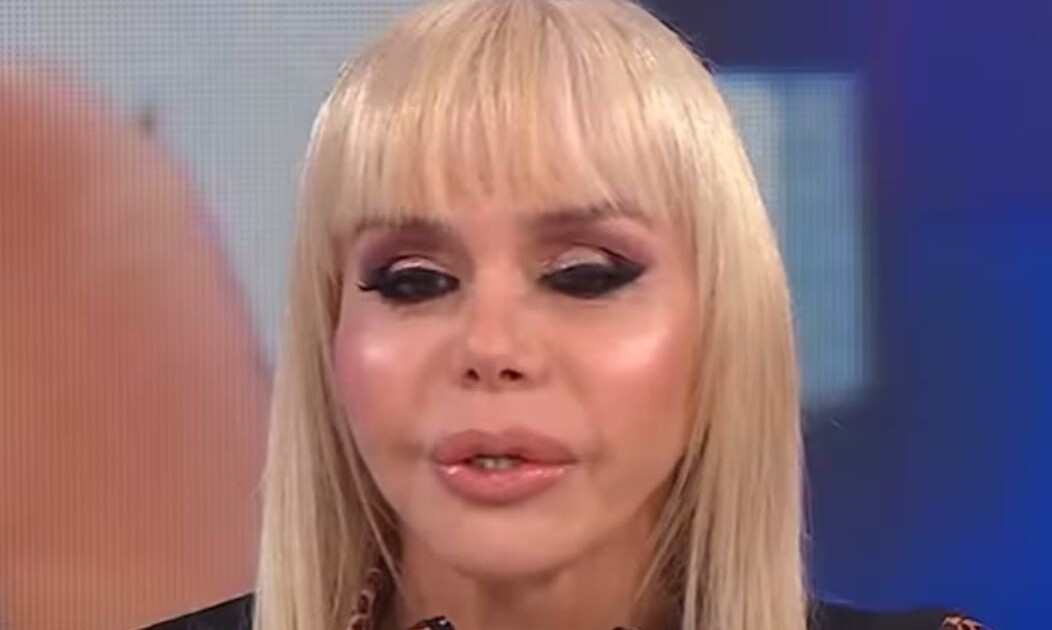 El dramático accidente que vivió Adriana Aguirre: en plena calle y tuvo que ser asistida