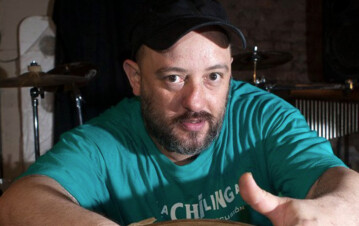 La dolorosa muerte de Daniel Buira a los 54 años, referente histórico de Los Piojos: "Pidió ayuda y no pudieron salvarlo"