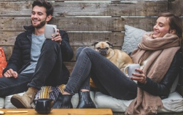 Las 7 señales de que tu perro te considera su persona favorita (y no a otro miembro de la familia)