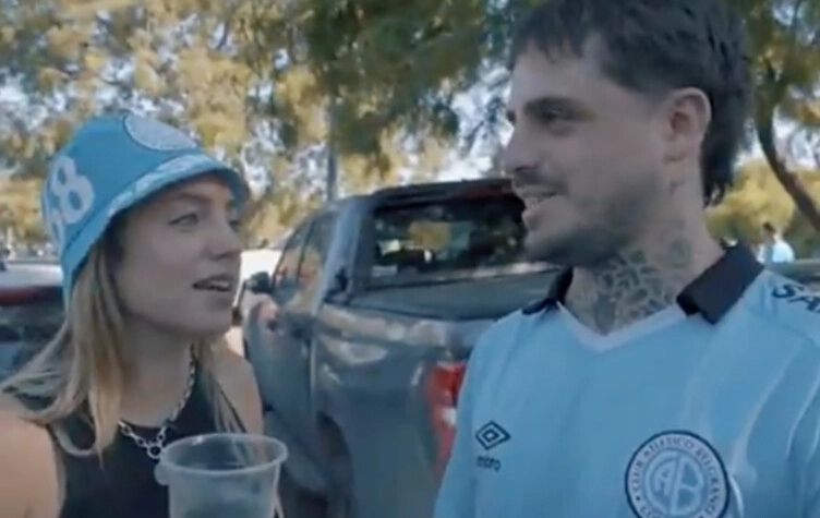 Sofi Martínez fue a cubrir un partido, se enamoró de un hincha y se lo levantó