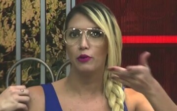 ¡Su pasado la condena! La frase discriminatoria de Carmiña que generó repudio masivo en su país