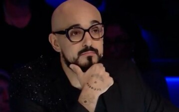 ¡Lo escracharon con un video! La bronca de los fans de Abel Pintos por una mala actitud del cantante