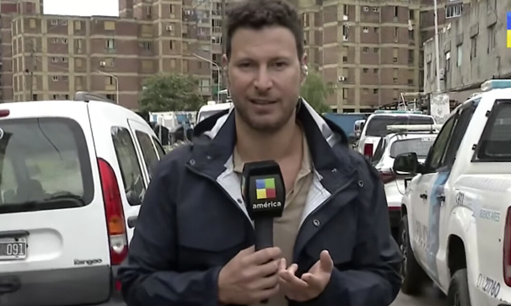 El estremecedor video del robo a un movilero de América TV en vivo: “¡Chorro!”