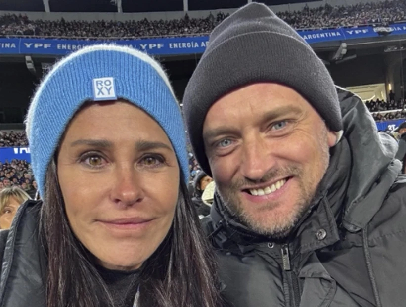 EN ESTA IMAGEN HABIA MENOS FRIO QUE EN EL CORAZON DE LA CHOLA AHORA.