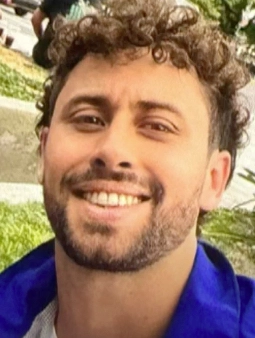 KEVIN, EL NUEVO NOVIO DE EMILY. CUANDO LO VIERON, LAS CHICAS DE PURO SHOW EXCLAMARON QUE ES "GUAPO".