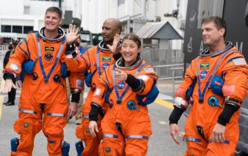 Entre la gravedad y la emoción: las consecuencias físicas y psicológicas que enfrentan los astronautas al volver a la Tierra