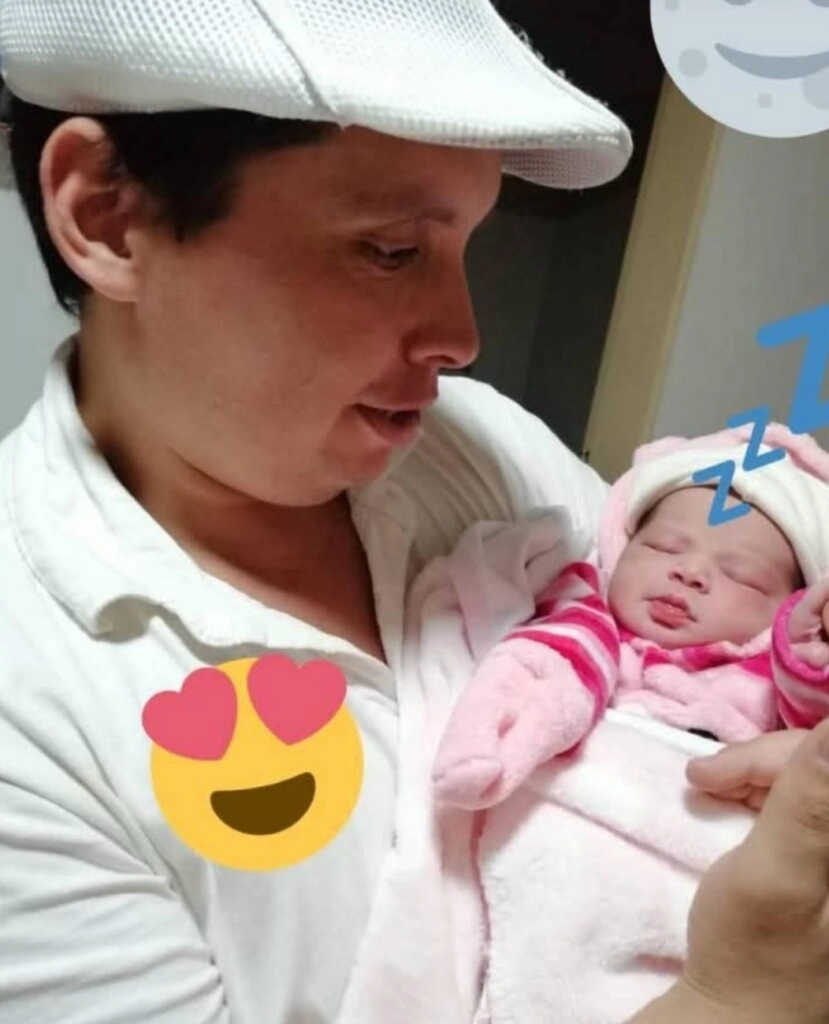 La foto que posteó el papá de Luna Miqueo para despedirla. (Facebook)