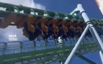 La peor pesadilla se hizo realidad: quedaron colgados de la montaña rusa más alta y más extrema de la Argentina