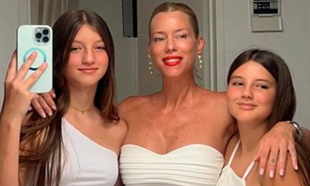 Todas las miradas en Sienna Cubero: el look que se robó protagonismo en los 15 de Allegra Cubero