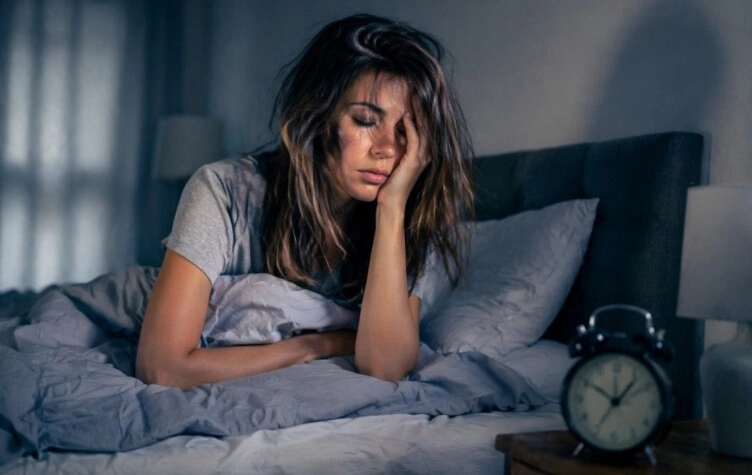 Por qué algunas personas se despiertan cansadas aunque duerman 8 horas