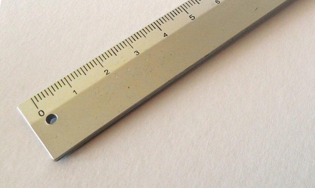 Por qué hay un espacio antes del 0 en la regla y para qué sirve realmente