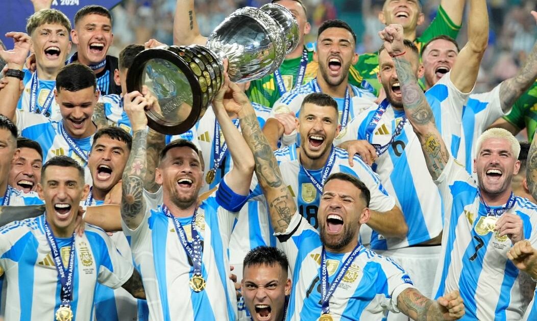 El futbolista de la Selección Argentina que blanqueó a su nueva novia a 9 meses de su escandalosa separación