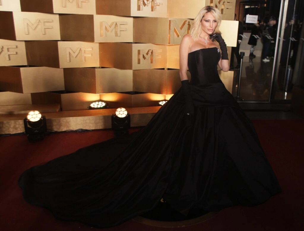Vicky Xipolitakis.