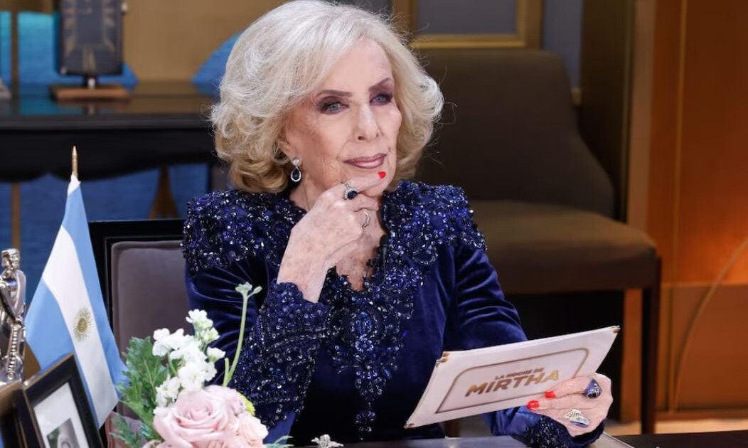“No podía ni hablar”: el fuerte relato de Mirtha Legrand tras volver a la TV después de semanas de angustia por su salud