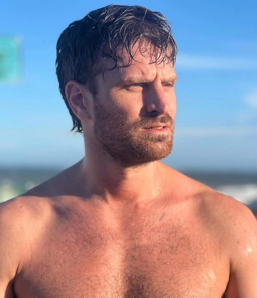 CON ESTA FOTO EN LA PLAYA, JUAN CRUZ LOS HIZO HABLAR A TODOS.