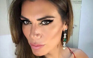 ¡Dio los nombres! Flor de la V confesó que se enamoró de mujeres famosas siendo compañeras de trabajo