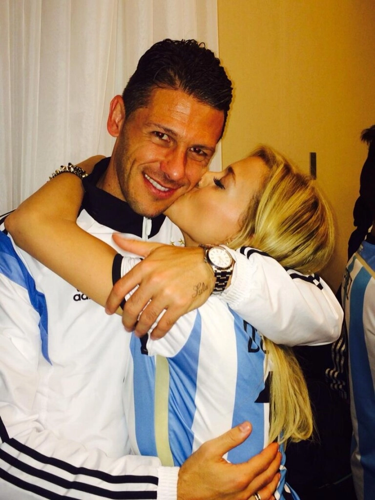 LA CAMISETA DE ARGENTINA LOS REUNIO Y LOGRO RECONCILIARLOS.