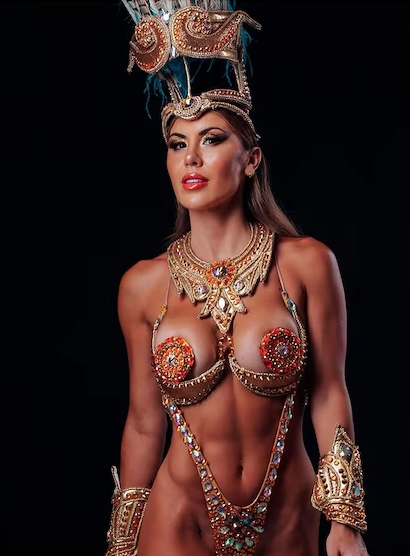 ELLA ERA REINA DEL CARNAVAL EN GUALEGUAYCHU. ¡QUE LOMO!