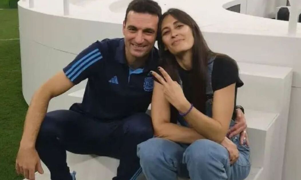 Una rosa, varios rechazos y un final feliz: la romántica historia de Lionel Scaloni y Elisa Montero
