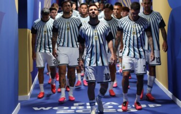¡Ya es viral! El increíble exabrupto al aire de un periodista en la previa del partido de la Selección: "Esos son los grandotes que te gustan..."