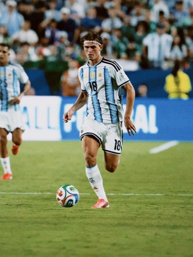 TODA LA PINTA...DE GRAN JUGADOR. VAMOS NICO, VAMOS POR LA CUARTA.