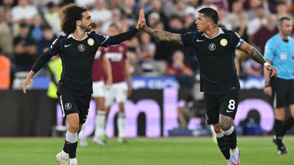 Era el jugador de España más odiado por los argentinos pero su amistad con Enzo y la historia de su hijo dieron vuelta la tortilla: "Cambiaría toda mi fortuna para que él fuera sano"