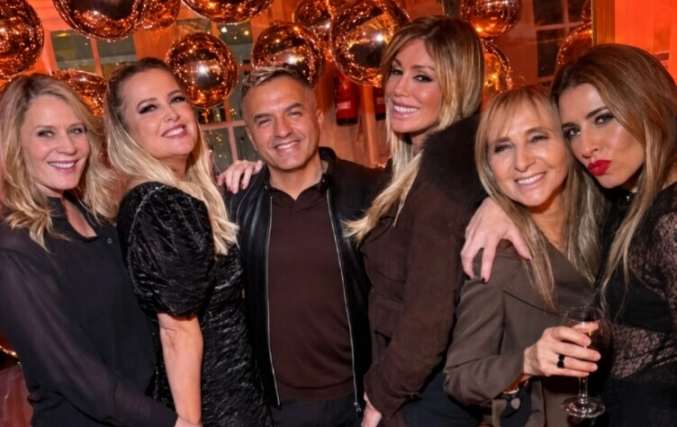 El cumpleaños de Ángel de Brito.
