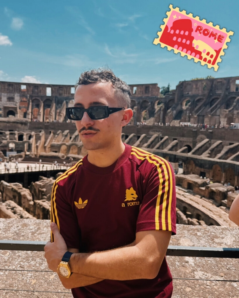 FEFE EN EL COLISEO Y CON LA CAMISETA DE LA ROMA. CUANDO SE LA PUSO, BROMEO CON QUE EN VEZ DE "PAULO DYBALA" ERA "PAULO ELBALA". CRACK.